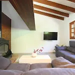 Country Lane Farmhouse Set In Pollenca Hills