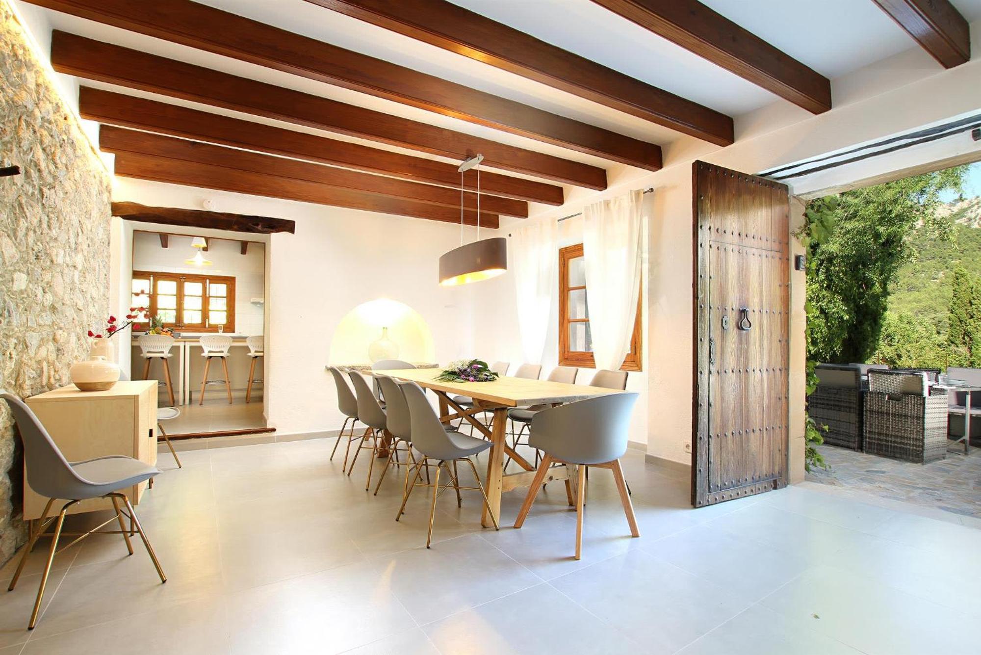 Villa Country Lane Set In Hills Pollença